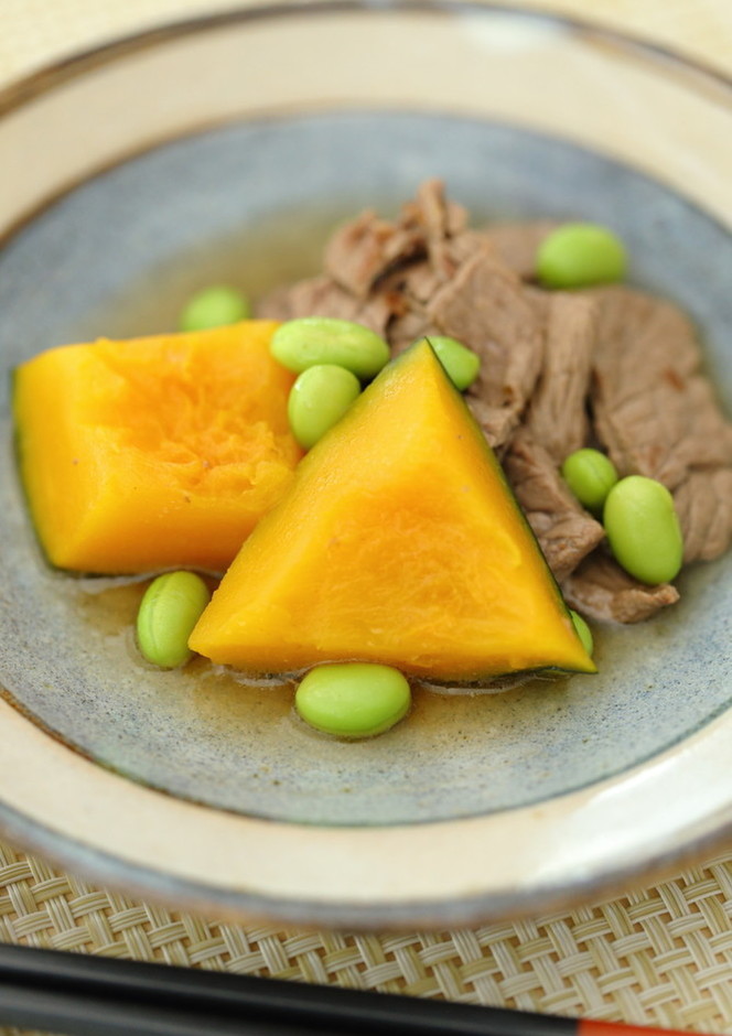 レンジも使用して時短！南瓜と牛肉の炒め煮