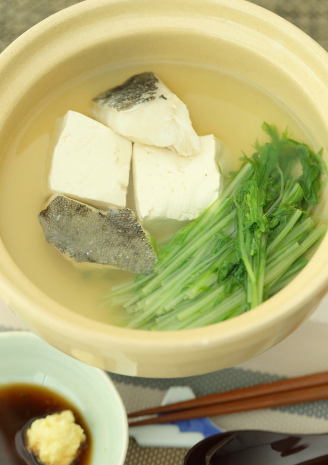 鱈入りダシの効いた湯豆腐