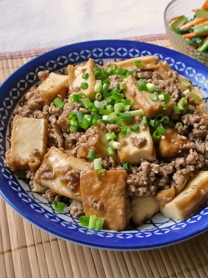 ご飯がすすむ 厚揚げと豚ひき肉炒め