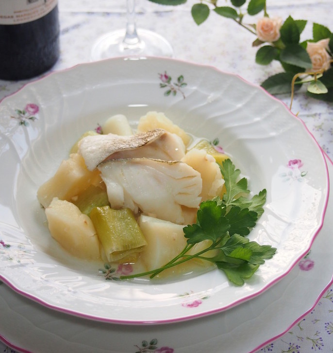 スペイン料理 鱈と葱のスープ煮