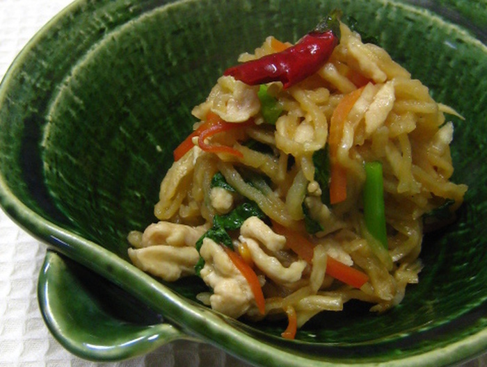 鶏ささみと切り干し大根の中華煮