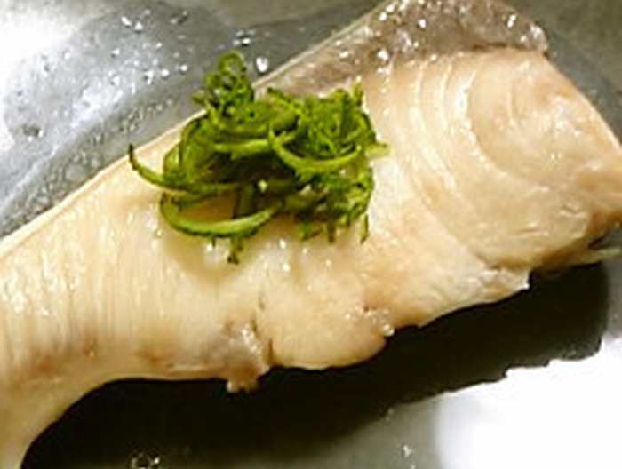 簡単 塩ブリの旨酒煮