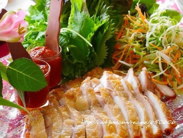 鶏肉の韓国風手巻きサラダ