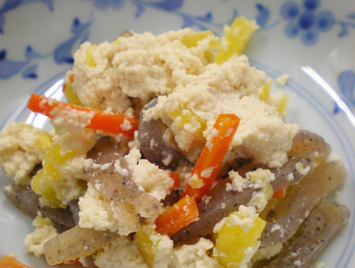 さつまいもとにんじんの白あえ