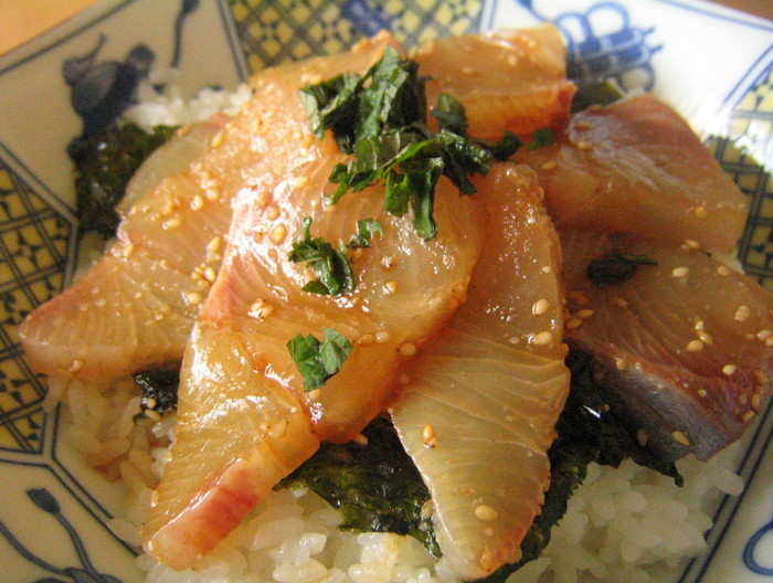 しそであっさり かんぱち丼