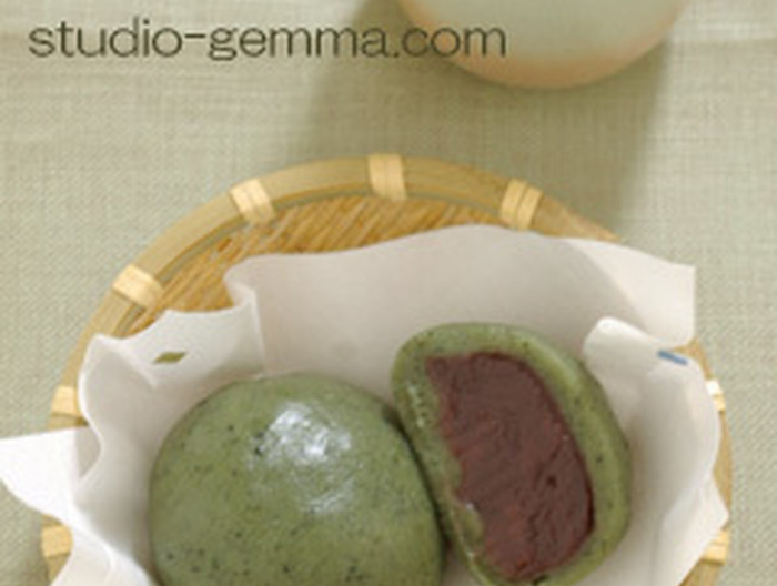 電子レンジで作るよもぎ餅