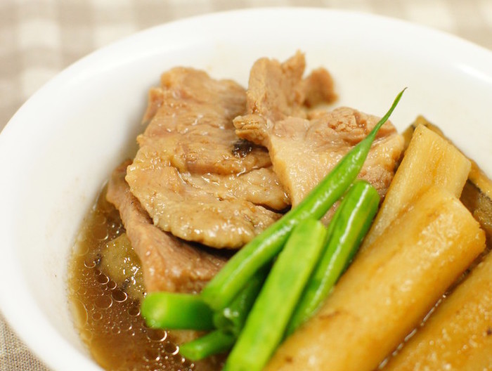 圧力鍋で豚肉とごぼうの中華風煮