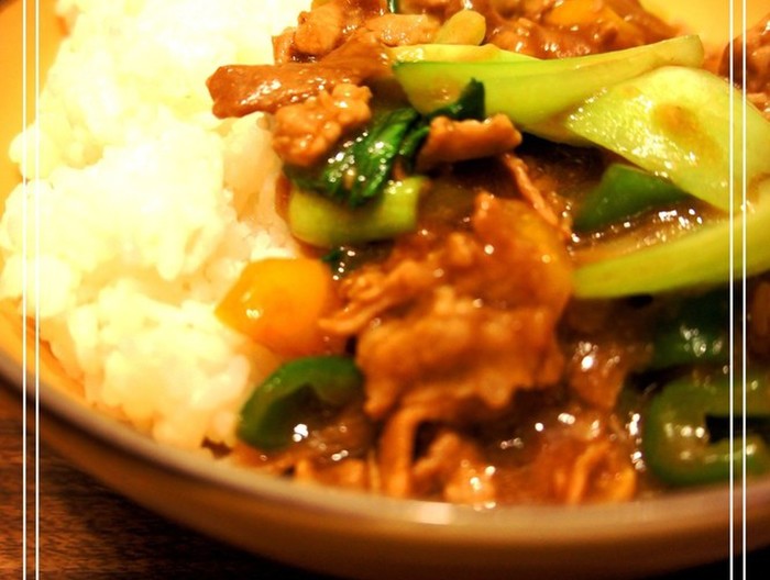 中華屋の味 麻婆風豚と青梗菜の中華丼