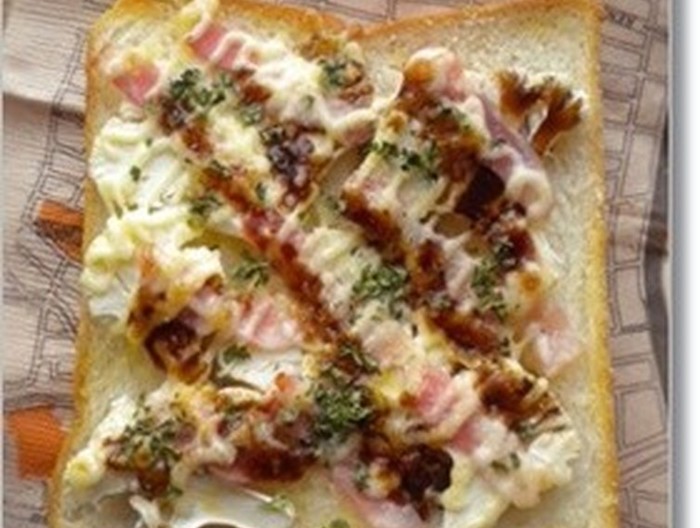 カリフラワーのトースト