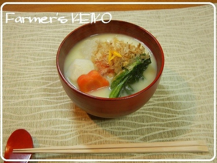 お雑煮 白みそ仕立て