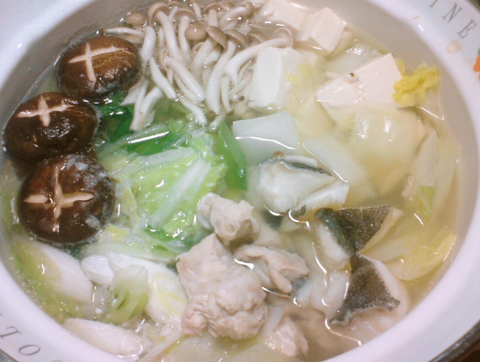 我が家の定番鍋 たらちり風