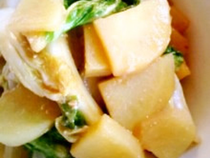 白菜とじゃがいもの味噌炒め