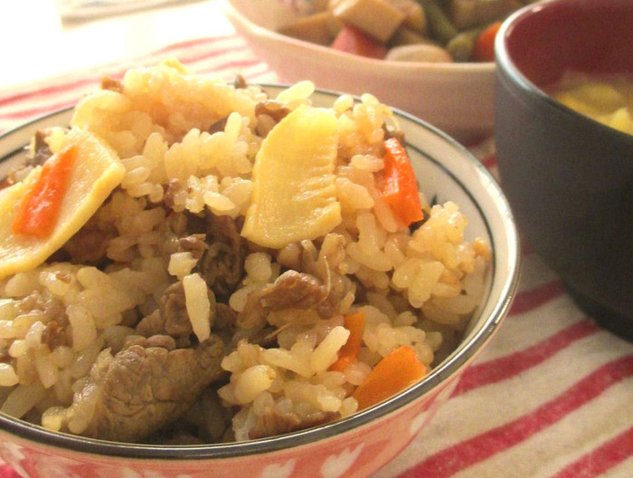 簡単 牛肉入り炊き込みたけのこご飯