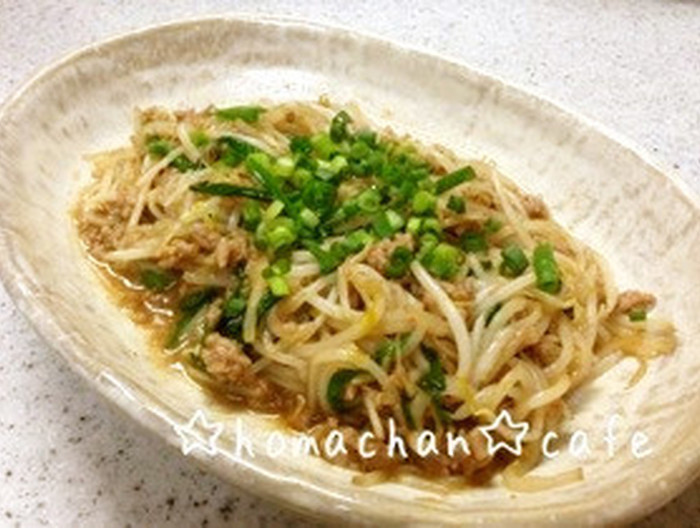 簡単 もやしと豚ひき肉の炒め物