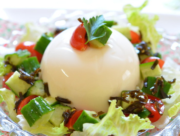 塩こんぶで簡単美味 ヘルシー豆腐サラダ