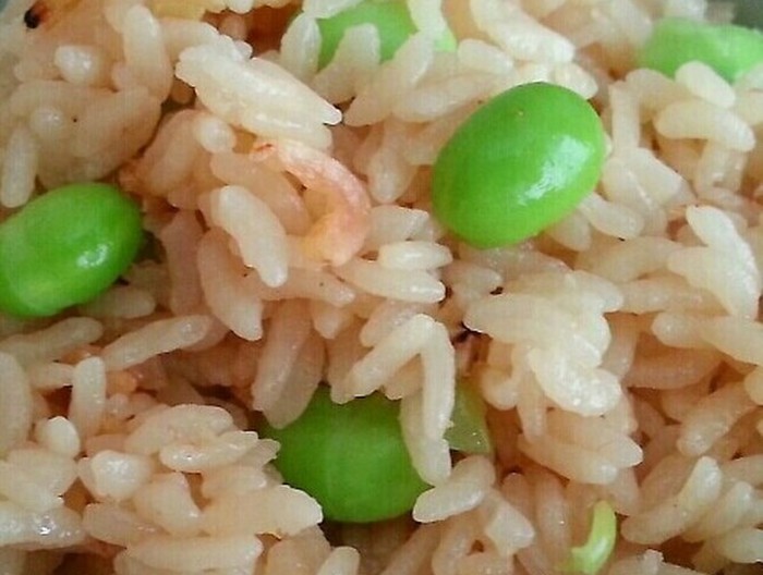 枝豆と干しえびの炊き込みごはん