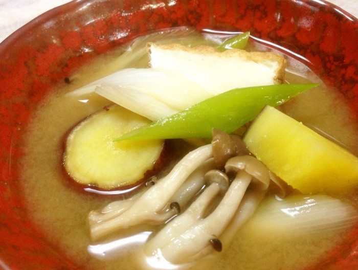 秋の具沢山みそ汁