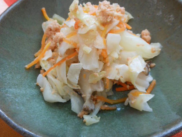 鮭入り野菜の酢の物