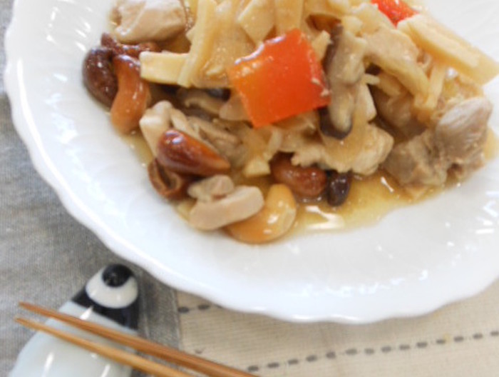 鶏のカシューナッツ炒め