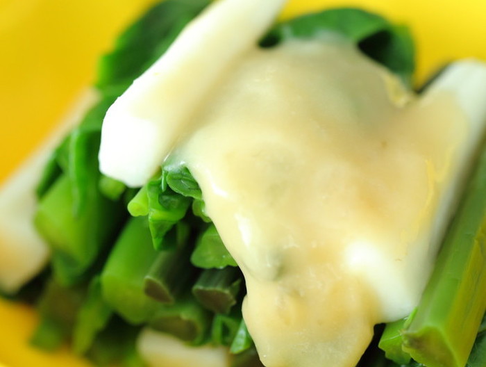 つるむらさきといかの酢味噌かけ