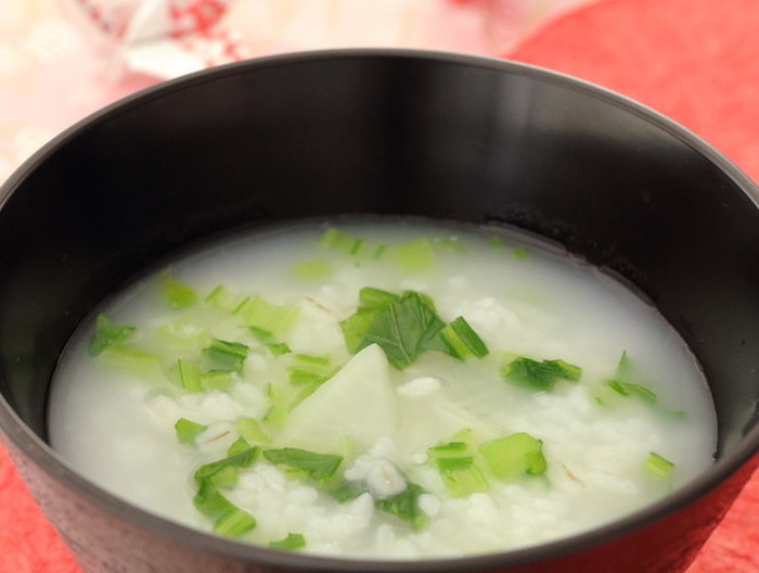 胃腸にやさしい七草粥