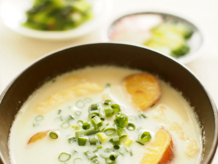 さつまいものしょうが豆乳味噌汁