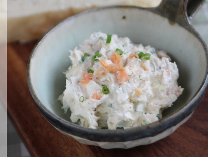 クリチスプレッド 鮭フレーク 小ねぎ