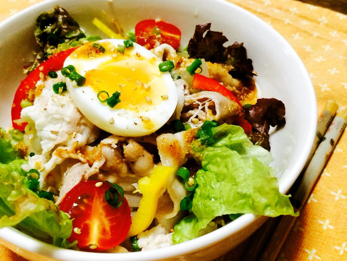 野菜も一緒に 冷しゃぶ丼