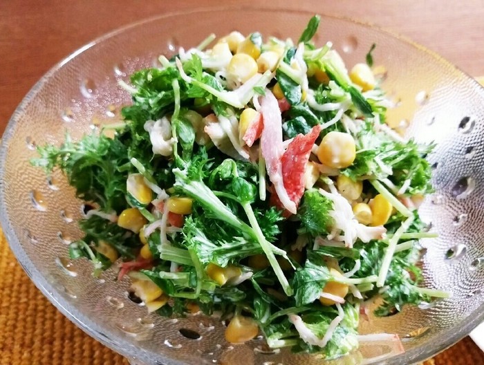 豆苗とわさび菜のわさびマヨ合え