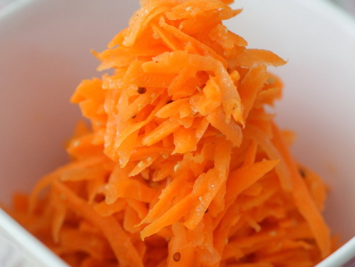 人参のマスタードヴィネガーサラダ