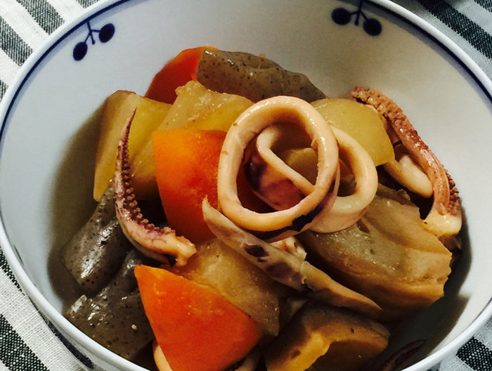 いかの味が染み込んだ煮物