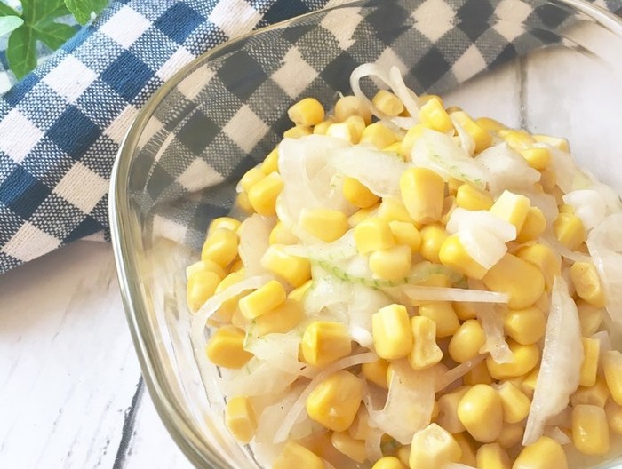 簡単 コーンと玉ねぎのさっぱりサラダ