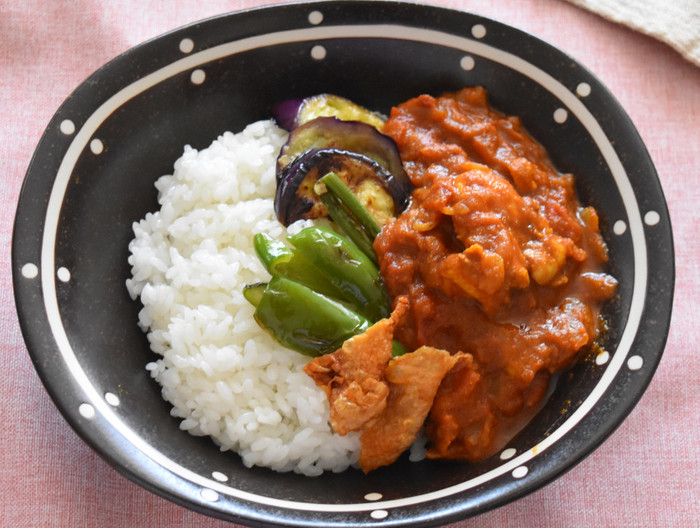 スリランカ風 本格的トマトチキンカレー