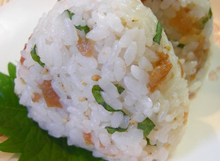 梅と大葉のおにぎり