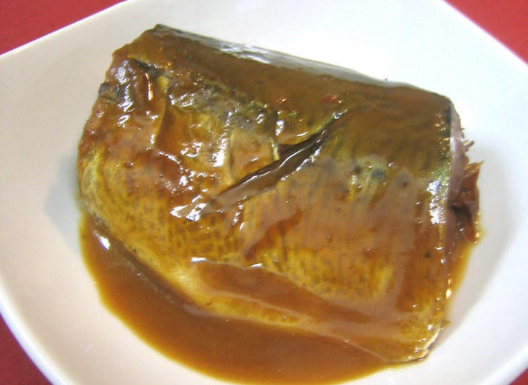 圧力鍋で 骨まで食べられる 鯖の味噌煮