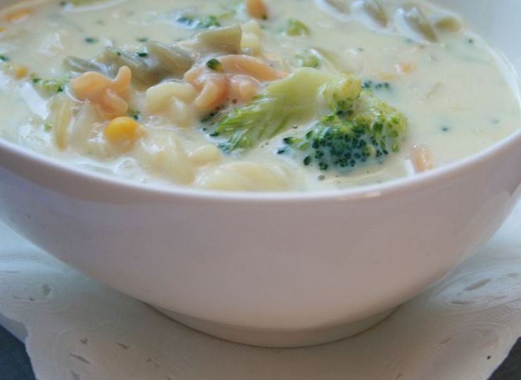 マカロニブロッコリーコーンスープ