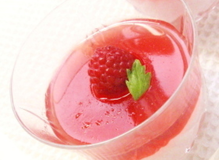 ラズベリーババロア