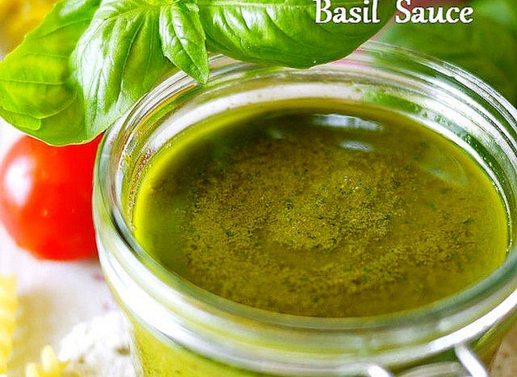 胡桃で手軽バジルソース（バジルペースト）