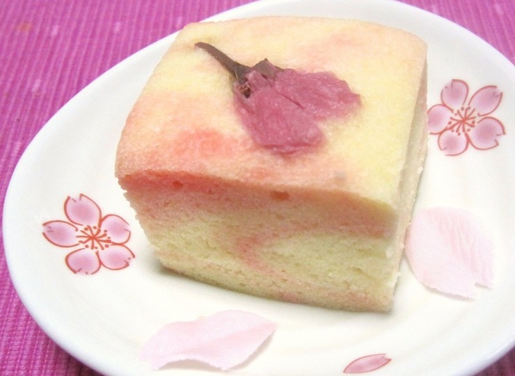 簡単　桜の浮島（和風蒸しケーキ）