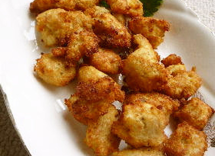 鮭缶と豆腐のさくふわ揚げ