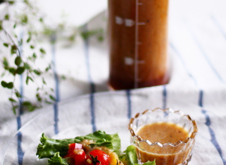 ニンニク胡椒風味　玉ねぎドレッシング