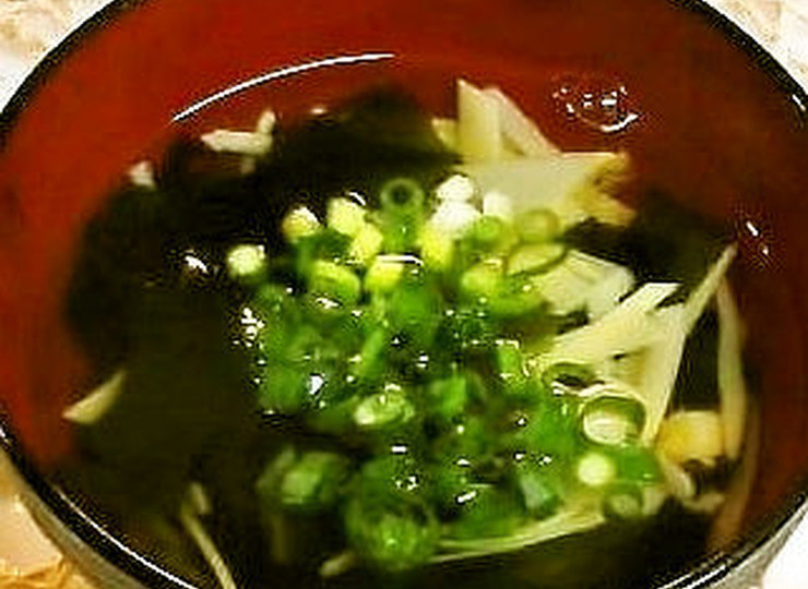 筍の姫皮のお吸い物