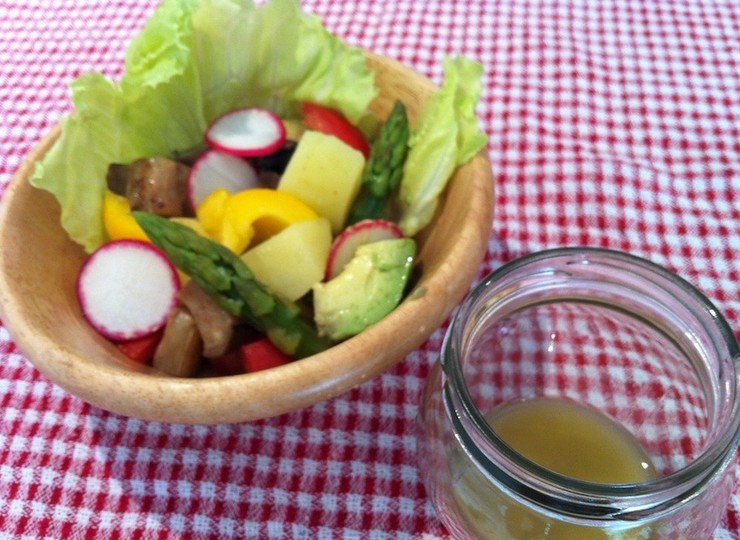 温野菜サラダに アンチョビドレッシング