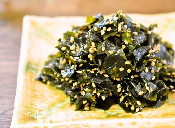 プチプチ美味しい ワカメの胡麻炒め