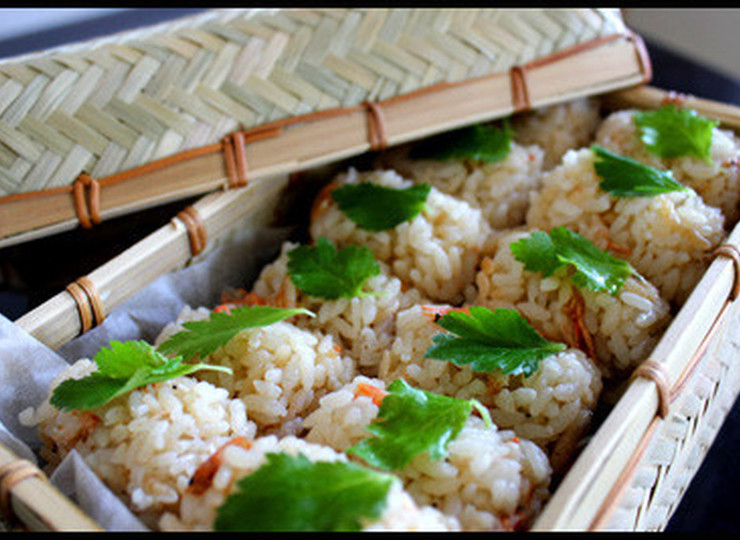 桜えびのおにぎり