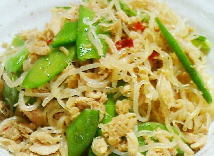 しらたきとツナ 絹さやのピリ辛和風炒め