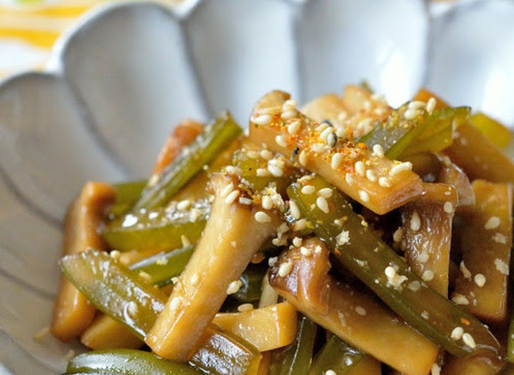 茎わかめとエリンギの甘辛きんぴら