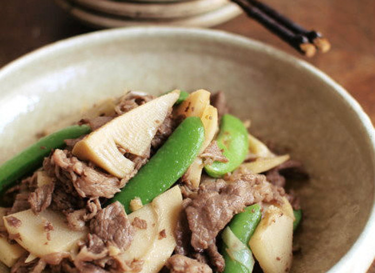 牛こま肉とたけのこのゆずこしょう炒め