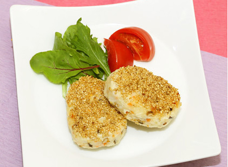白ゴマが香ばしい 和風鶏バーグ