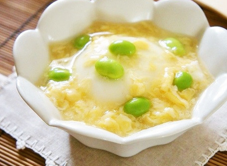 冷でも温でも 玉子と枝豆のあんかけ豆腐